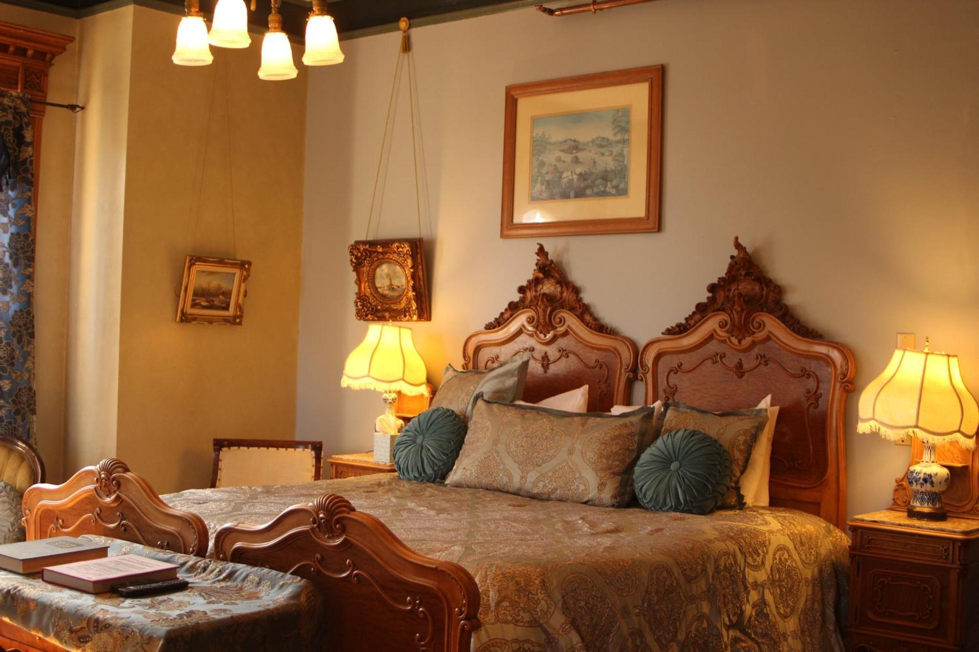 Henderson Castle Inn Kalamazoo Bilik gambar