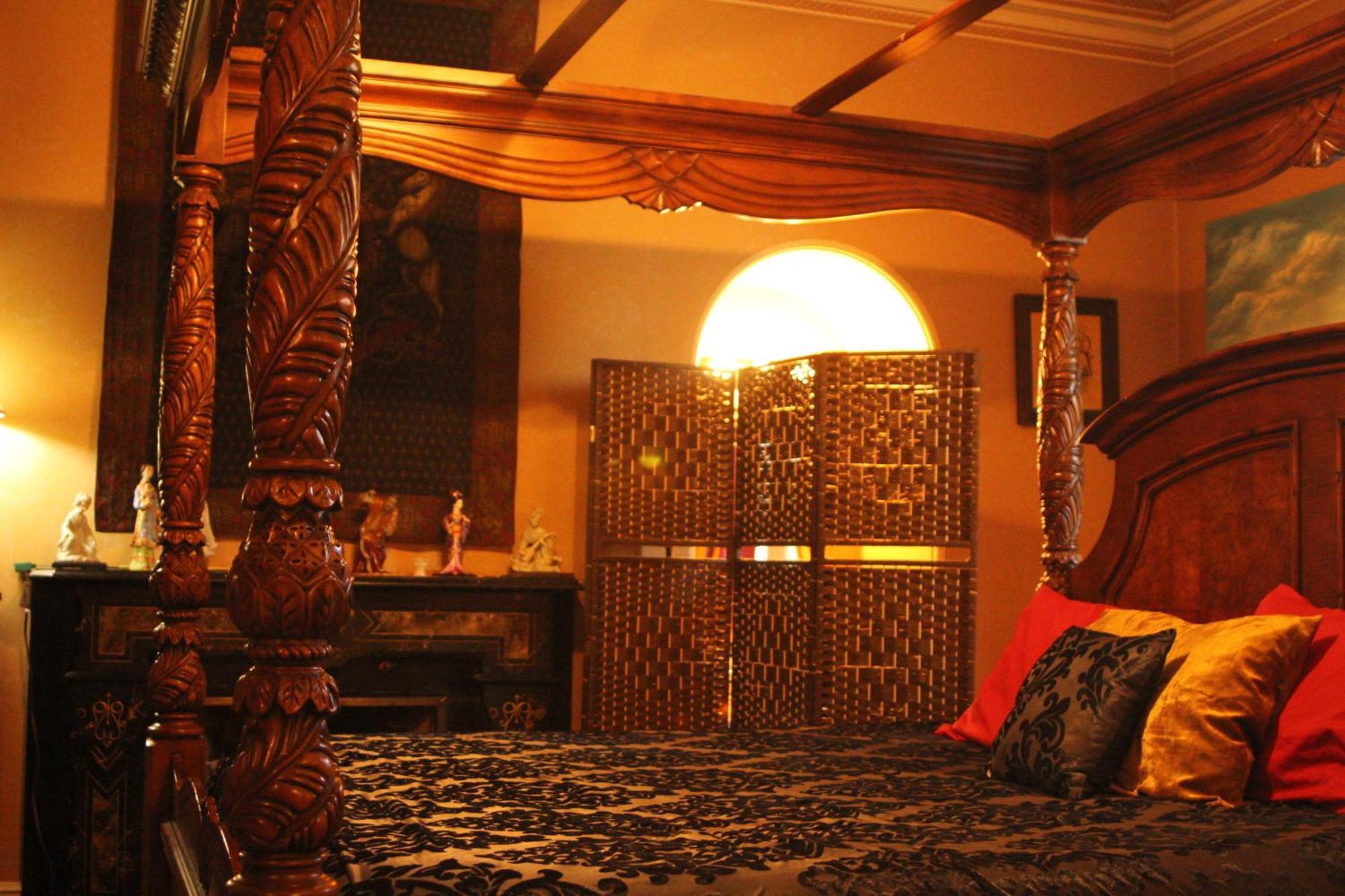 Henderson Castle Inn Kalamazoo Bilik gambar